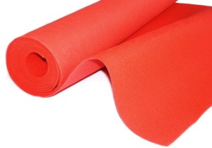 Filc czerwony na metry 4 mm sztywny  