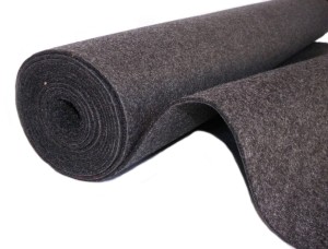 Filc grafitowy  4 mm sztywny 31x 100 cm 